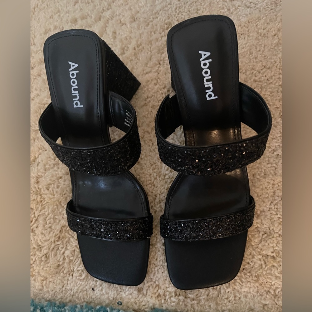 Abound Carina Black Glitter Shoes with Statement Triangle Heel - Brand New